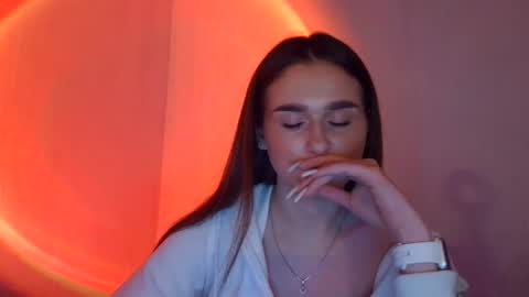 Adele Amore online show from February 26, 8:36 pm