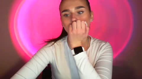 Adele Amore online show from February 24, 5:42 pm