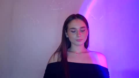 Adele Amore online show from March 11, 1:45 pm