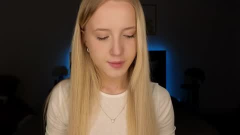 Adele online show from April 14, 8:56 pm