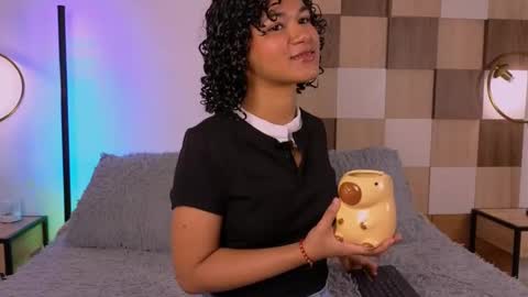 Andrea online show from October 25, 12:17 pm