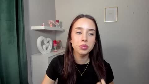 Adele online show from April 20, 5:43 am