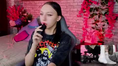 Snapshot of adelicelenoir chatting on September 24, 7:26 am miss Ada online show from September 24, 7:26 am