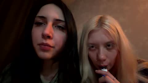 adelin online show from June 1, 2:46 am