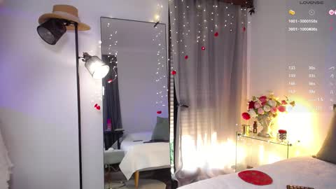 Snapshot of adelina_shine chatting on September 25, 5:42 pm Im Adelina . See you.... online show from September 25, 5:42 pm