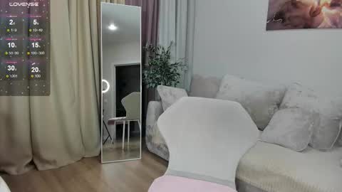 Adele maturemilfteasefitbruhete online show from October 4, 4:21 am