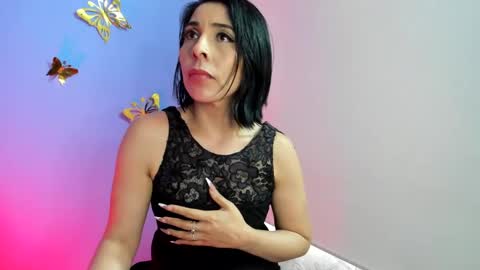 Adelle online show from January 11, 5:29 pm