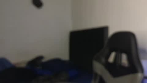 Ades online show from April 6, 8:15 am