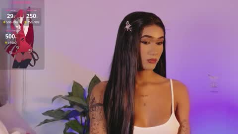 Isabellafirst online show from October 10, 9:41 pm