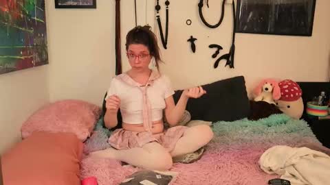 A Ditzy TGirl aka Lizzy online show from March 27, 10:22 pm