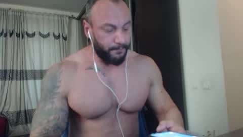 adonis_dionysos online show from October 27, 12:38 pm