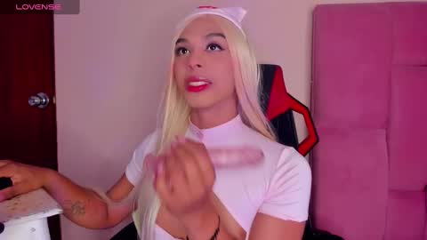 adonis_hot_xx online show from October 30, 11:16 pm