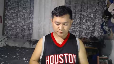 adorableasianboy online show from January 13, 10:34 am