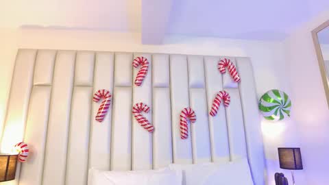 ANDREA PEREZ online show from December 21, 12:44 pm