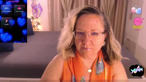 Snapshot of adrena_ chatting on January 20, 4:10 am Cryna online show from January 20, 4:10 am