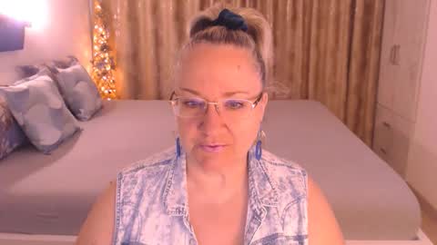 Cryna online show from March 19, 5:13 am