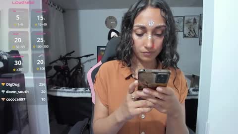 Snapshot of adrena_10 chatting on February 4, 12:40 am Adrena10 online show from February 4, 12:40 am