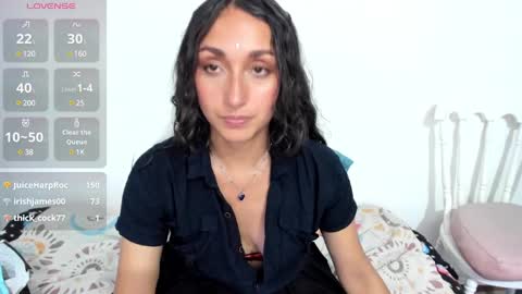 Snapshot of adrena_10 chatting on February 5, 12:20 am Adrena10 online show from February 5, 12:20 am