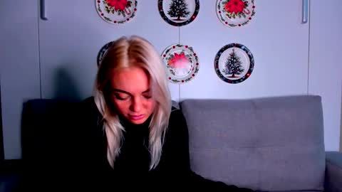 Adriana online show from November 28, 5:15 am