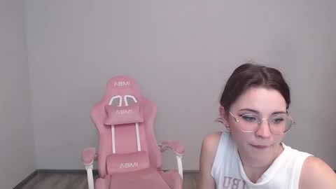 Adriana online show from November 5, 3:14 pm