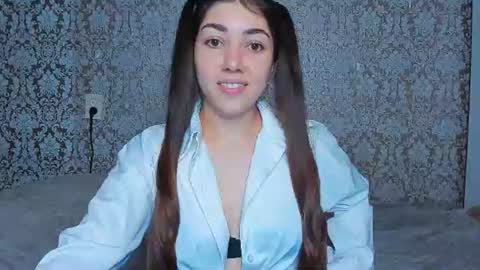 Adriana online show from July 3, 8:02 pm
