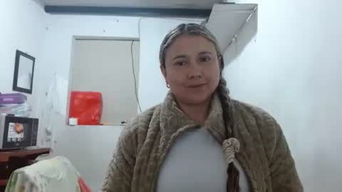 Adriana Tellez online show from January 8, 6:25 pm