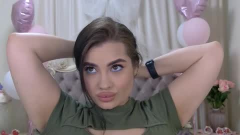 AdrianaTores online show from February 27, 7:01 am