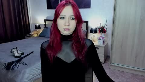 AdrianFay online show from April 4, 11:39 am