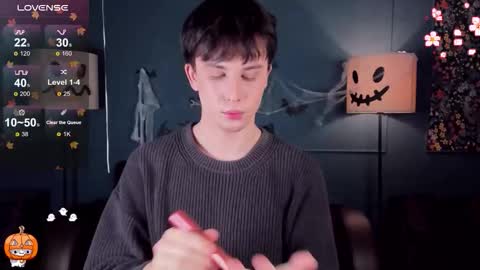 adrianoaubert online show from November 9, 7:12 am