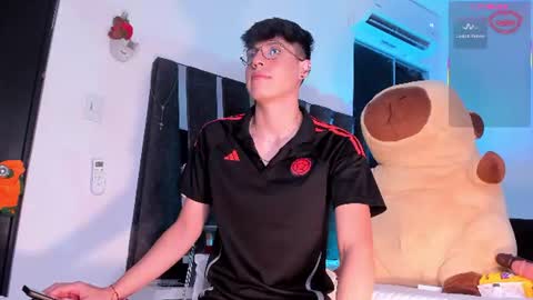 Adrian online show from June 18, 3:01 am