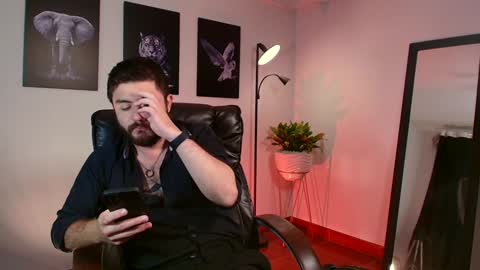 Adrian Williams online show from February 9, 2:49 am