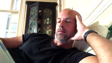 adrienfromparis online show from September 19, 7:56 am