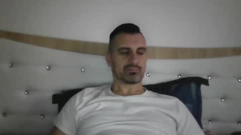 Adrian online show from February 9, 7:01 am