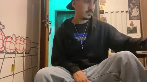 Snapshot of aelucius chatting on September 29, 1:48 am Luci online show from September 29, 1:48 am