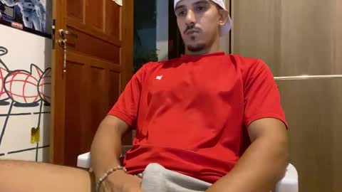 Luci online show from February 3, 2:53 am