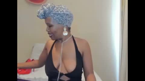 AfricanSquirtQueen online show from March 20, 10:09 am