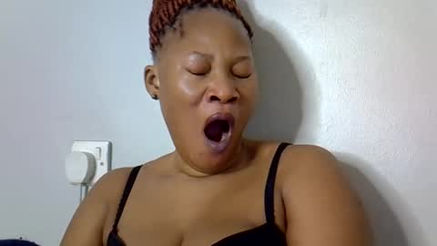 afronubians online show from February 13, 6:06 am