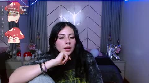 Kimberly online show from November 18, 3:04 pm