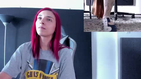 Agata Collinss online show from April 1, 2:03 pm