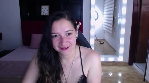 Agatha Bellucci  online show from September 28, 2:37 pm