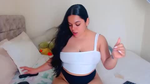 agatha frank online show from October 1, 11:47 pm