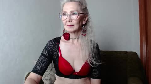 Agatha online show from November 15, 11:12 am