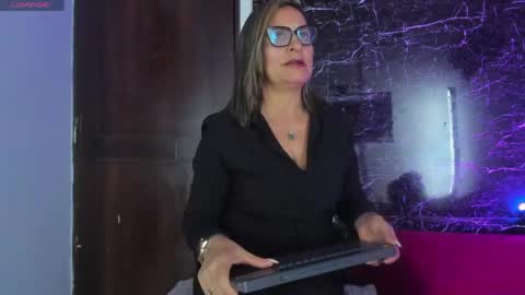 agatha_pleasure online show from May 7, 12:23 pm
