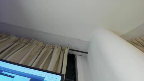 Snapshot of agathaa_white chatting on October 13, 11:45 am Agathaa white online show from October 13, 11:45 am