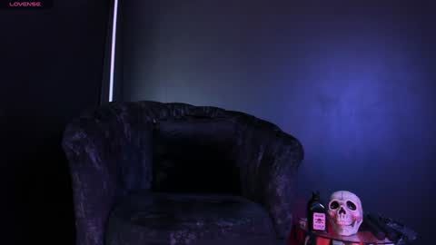 Snapshot of agnes_jones chatting on February 7, 9:26 pm agnes_jones online show from February 7, 9:26 pm