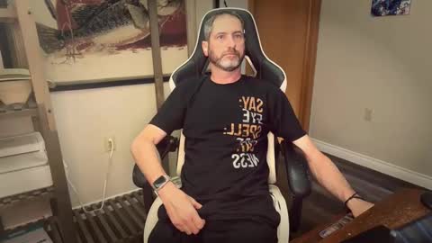 AhShucks online show from May 16, 4:49 pm