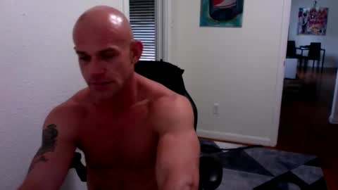 Snapshot of ahern1985 chatting on September 29, 10:53 pm ahern1985 online show from September 29, 10:53 pm