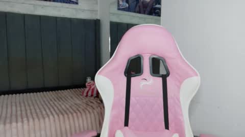 Aida online show from October 24, 11:27 pm