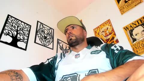 Aiden Brites online show from April 12, 6:23 pm