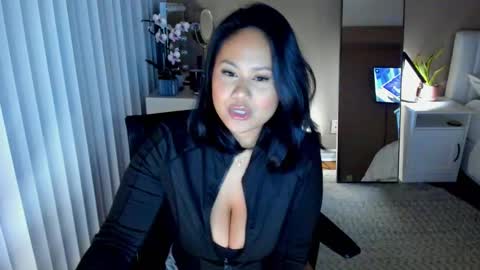 Giana online show from November 28, 2:30 am